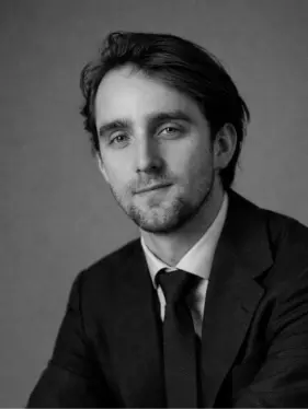 Monsieur Jean PLICHTA, stagiaire Avocat