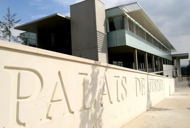 Avocat droit immobilier, Pontoise, Cergy, Auvers-sur-Oise - Cabinet Mairesse Sandrine